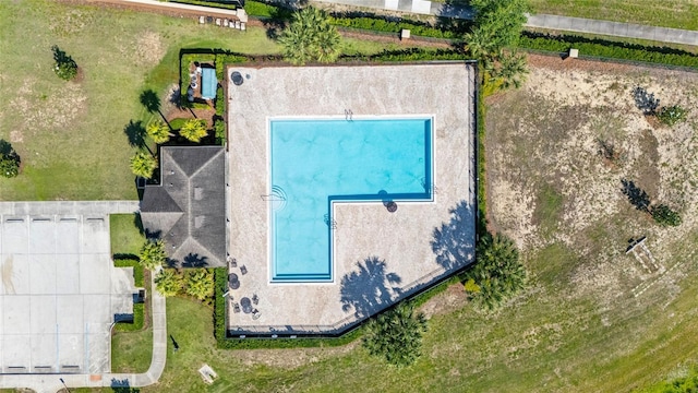 281 Primrose Dr, Davenport, FL 33837 - bird's eye view of a pool area