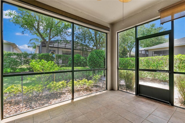 3677 Serena Ln, Clermont, FL 34711 - unfurnished sunroom with ceiling fan