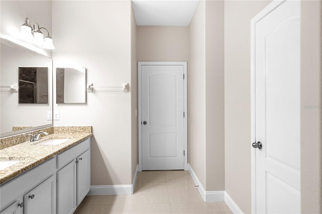 2125 Shackley Pl, Apopka, FL 32703 - full bath featuring double vanity and tile patterned floors