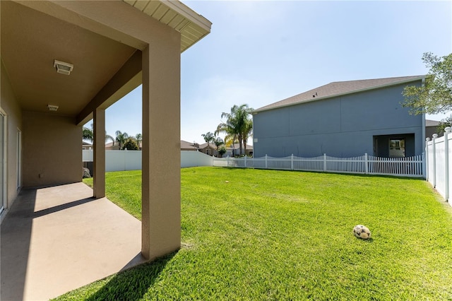 1902 Hailsham Ct, Orlando, FL 32824 - view of yard with a patio area