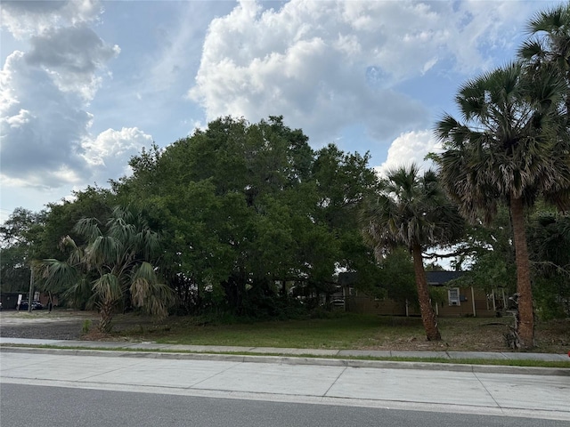 420 E 5th St, Sanford, FL 32771 - photo 3