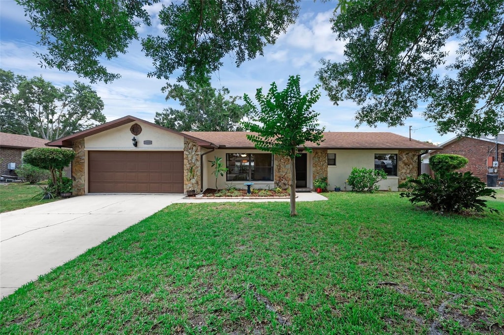 1830 W Clinton Dr, Saint Cloud, FL 34769 - photo 1