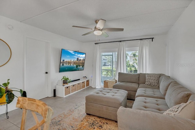 5635 Blue Shadows Ct Unit 3, Orlando, FL 32811 - living area featuring ceiling fan and light tile patterned floors