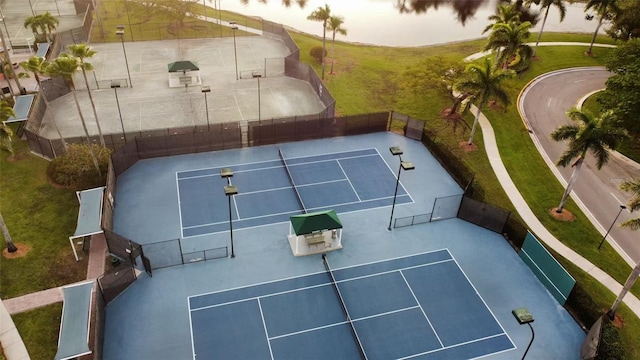 3924 SW 189th Ave, Miramar, FL 33029 - view of tennis court featuring fence