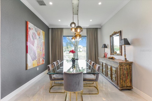 3924 SW 189th Ave, Miramar, FL 33029 - dining area with ornamental molding, recessed lighting, baseboards, plenty of natural light, and a textured wall
