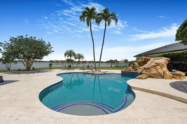 3924 SW 189th Ave, Miramar, FL 33029 - view of pool featuring a patio and fence