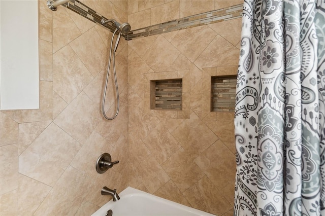 3118 Walnut St, Winter Haven, FL 33881 - bathroom with shower / bath combo
