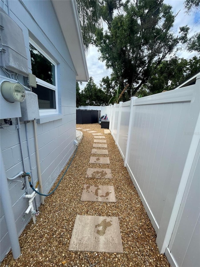 9153 86th Ave, Seminole, FL 33777 - view of yard with fence