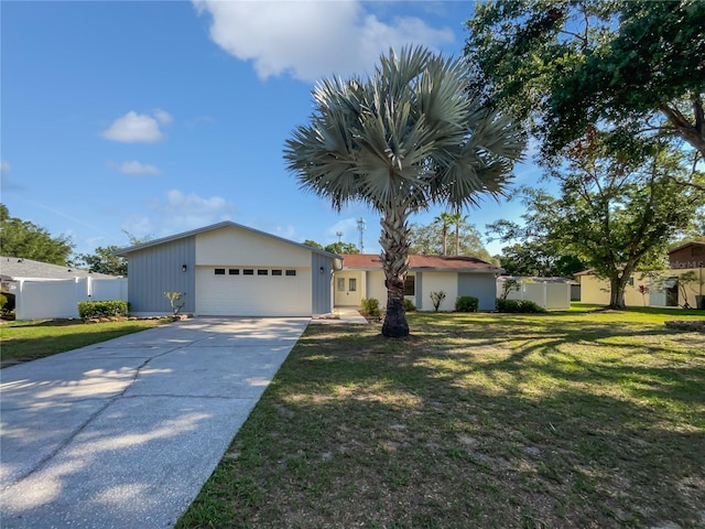 6623 Baybrooks Cir, Temple Terrace, FL 33617 - view of front of home featuring an attached garage and concrete driveway