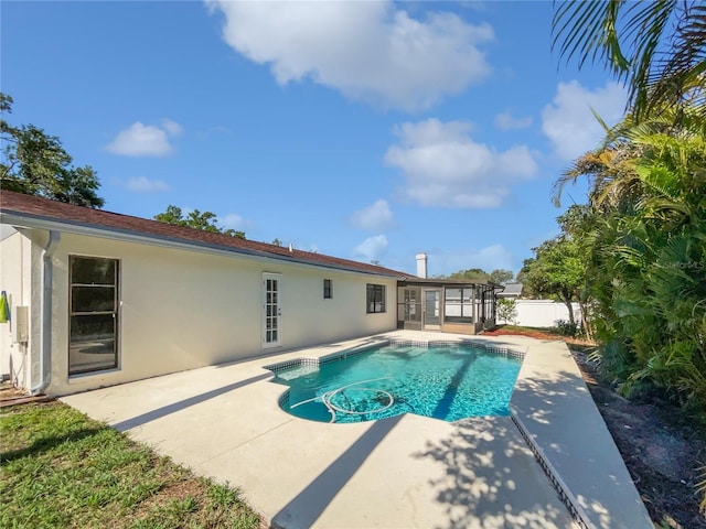 6623 Baybrooks Cir, Temple Terrace, FL 33617 - view of swimming pool with a patio