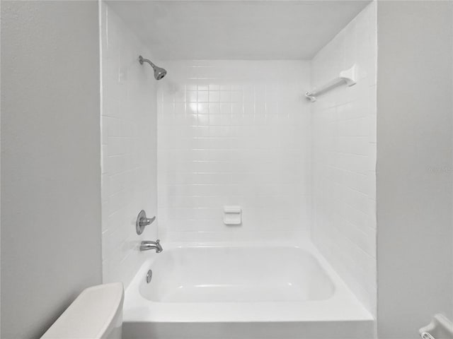 6623 Baybrooks Cir, Temple Terrace, FL 33617 - bathroom with toilet and tub / shower combination