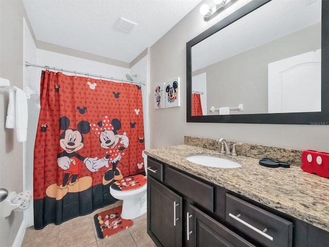 8215 Roseville Blvd, Davenport, FL 33896 - full bath with toilet, tile patterned flooring, vanity, and curtained shower