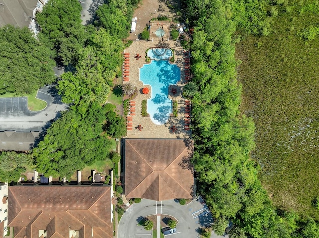 8215 Roseville Blvd, Davenport, FL 33896 - aerial view of a pool