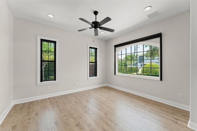 1741 Palmer Ave, Winter Park, FL 32789 - spare room with plenty of natural light, light wood-style floors, baseboards, and recessed lighting