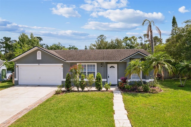 896 Satin Leaf Cir, Ocoee, FL 34761 - single story home featuring stucco siding, an attached garage, a front yard, and concrete driveway