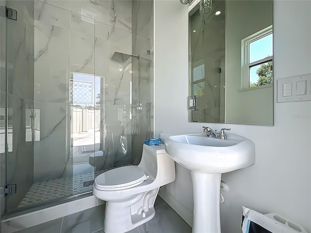 601 Green Briar Blvd, Altamonte Springs, FL 32714 - full bathroom featuring a marble finish shower and toilet