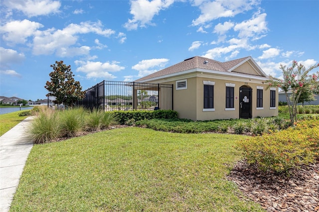 2061 Rush Bay Way, Orlando, FL 32824 - view of side of home with stucco siding