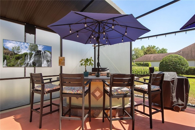 402 S Lake Victoria Cir, Deland, FL 32724 - view of patio