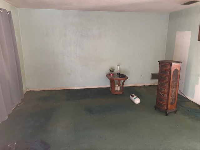 977 E Normandy Blvd, Deltona, FL 32725 - unfurnished room featuring carpet floors