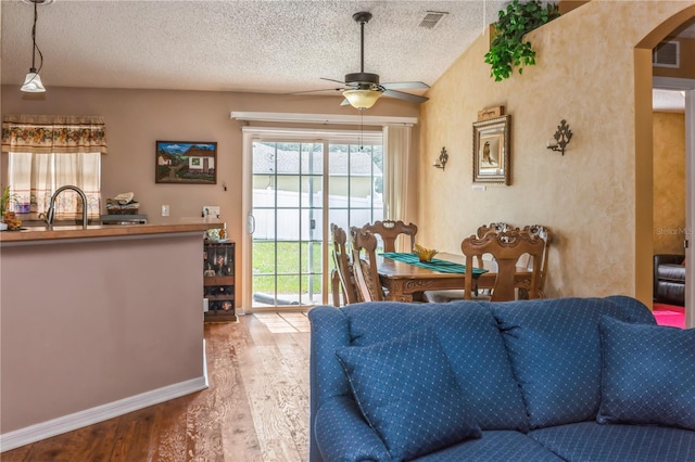 1395 Deland Ave, Orange City, FL 32763 - photo 9