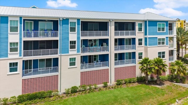 1 Riverwalk Dr Unit 303, New Smyrna Beach, FL 32169 - view of building exterior