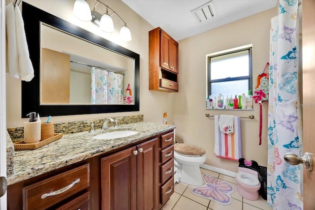 2900 Hammock Dr, Plant City, FL 33566 - full bathroom with vanity and tile patterned flooring