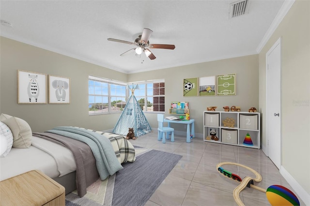 181 W Minnehaha Ave, Clermont, FL 34711 - bedroom featuring ornamental molding, a ceiling fan, and baseboards