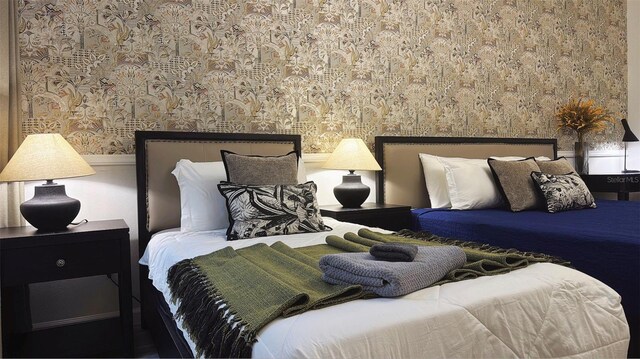 3880 Sonoma Blvd, Kissimmee, FL 34741 - bedroom featuring wallpapered walls