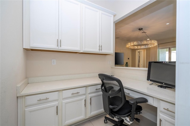 8419 Pippen Dr, Orlando, FL 32836 - home office featuring built in study area