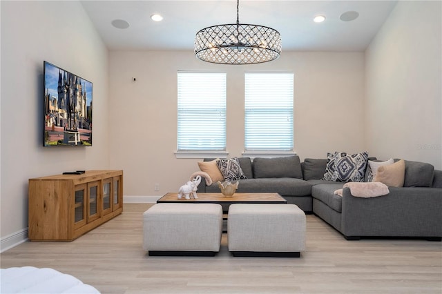 8419 Pippen Dr, Orlando, FL 32836 - living area with light wood-style flooring, baseboards, and recessed lighting