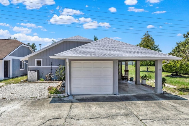 722 Ridgewood Way, Winter Springs, FL 32708 - garage featuring concrete driveway