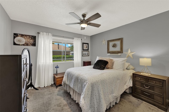 722 Ridgewood Way, Winter Springs, FL 32708 - carpeted bedroom with a ceiling fan and a textured ceiling