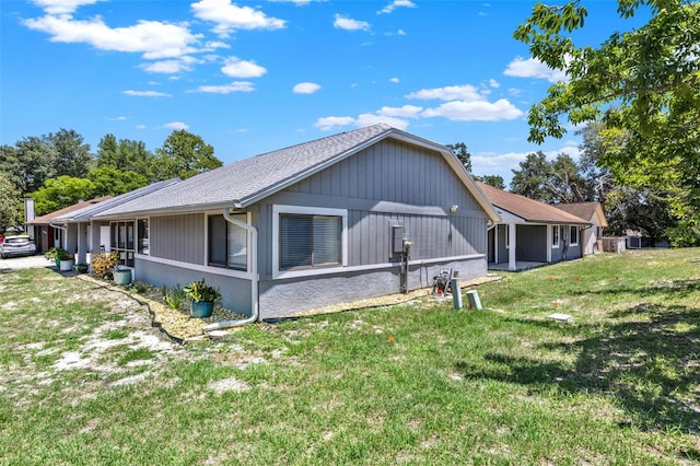 722 Ridgewood Way, Winter Springs, FL 32708 - view of home's exterior featuring a yard