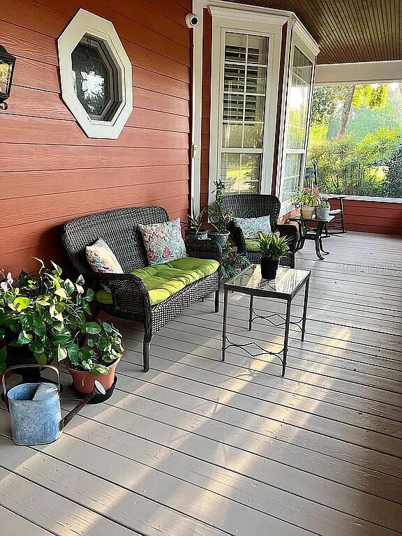 11317 NW 199th Ave, Alachua, FL 32615 - view of wooden porch