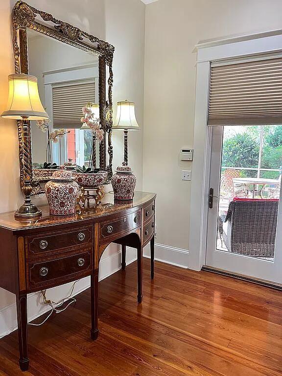 11317 NW 199th Ave, Alachua, FL 32615 - detailed view of wood finished floors and baseboards