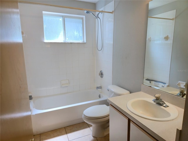 3157 Britannia Blvd Unit B, Kissimmee, FL 34747 - bathroom featuring toilet, shower / washtub combination, vanity, and tile patterned flooring
