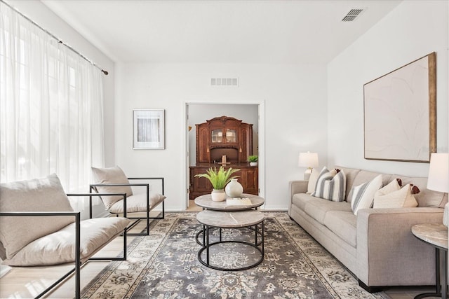 3868 Whitewood Ct, Oviedo, FL 32766 - living area with baseboards