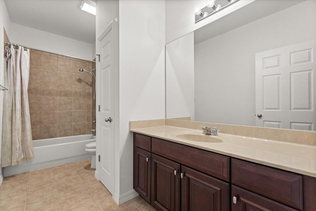 3868 Whitewood Ct, Oviedo, FL 32766 - full bath with vanity, shower / bath combination with curtain, toilet, and tile patterned floors