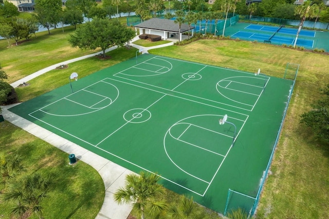 3868 Whitewood Ct, Oviedo, FL 32766 - view of sport court with community basketball court