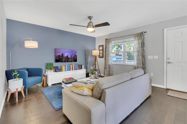 2401 Mayer St, Orlando, FL 32806 - photo 4