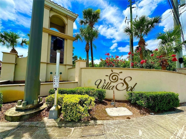 3044 Camino Real Dr S, Kissimmee, FL 34744 - view of community sign