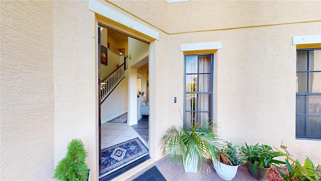 3044 Camino Real Dr S, Kissimmee, FL 34744 - entrance to property with stucco siding