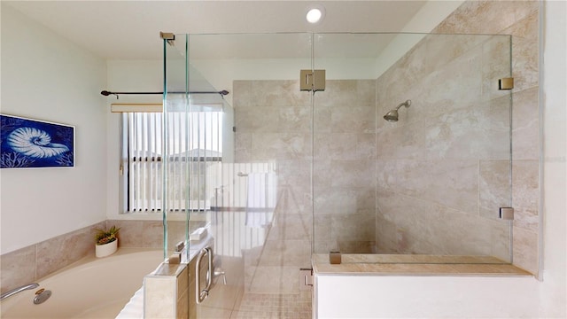 3044 Camino Real Dr S, Kissimmee, FL 34744 - full bath with a garden tub and a stall shower