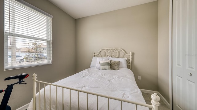 600 Buchannan Dr, Davenport, FL 33837 - bedroom with baseboards