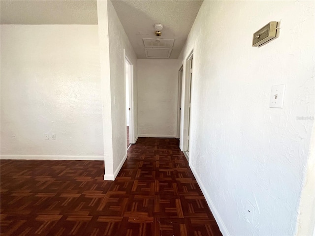 501 Las Palmas Cir Unit 676, Avon Park, FL 33825 - corridor featuring baseboards