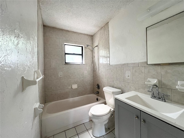 501 Las Palmas Cir Unit 676, Avon Park, FL 33825 - bathroom featuring a textured ceiling, shower / tub combination, tile patterned flooring, toilet, and vanity