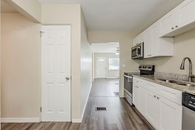 3944 11th Ave S, Saint Petersburg, FL 33711 - photo 4