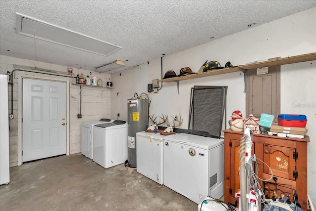 16386 SE 156th Place Rd, Weirsdale, FL 32195 - basement featuring independent washer and dryer, refrigerator, electric water heater, and a textured ceiling