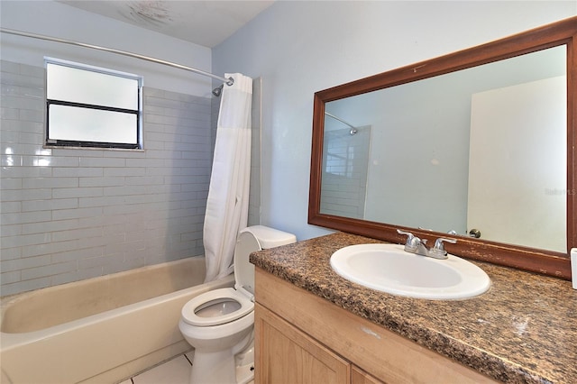 15372 George Blvd, Clearwater, FL 33760 - bathroom with toilet, shower / bath combination with curtain, and vanity