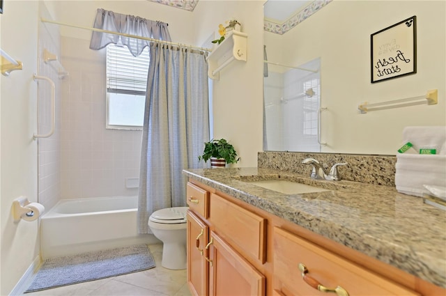 236 Boxwood Dr, Davenport, FL 33837 - full bath with toilet, vanity, shower / bath combo with shower curtain, and tile patterned flooring